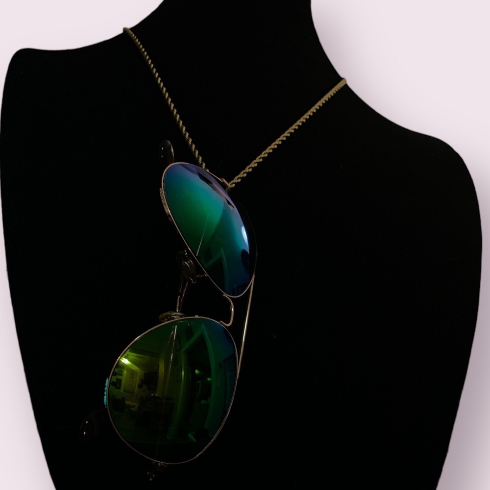 Steve Madden chameleon aviators